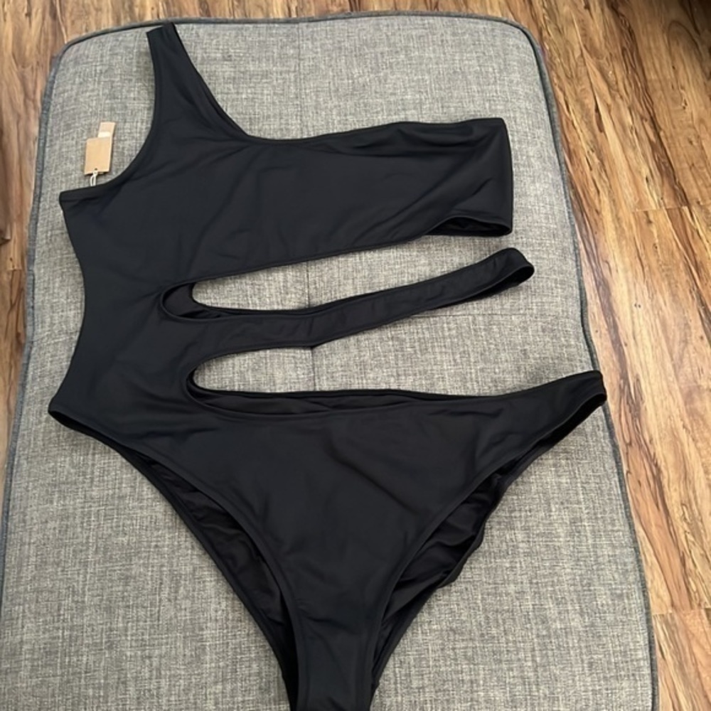 SWIM ONE SHOULDER MONOKINI - Picture 8 of 9